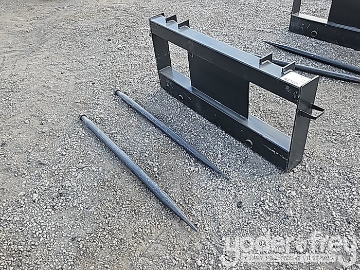 unused-jct-bale-spear-to-suit-skidsteer-image-1
