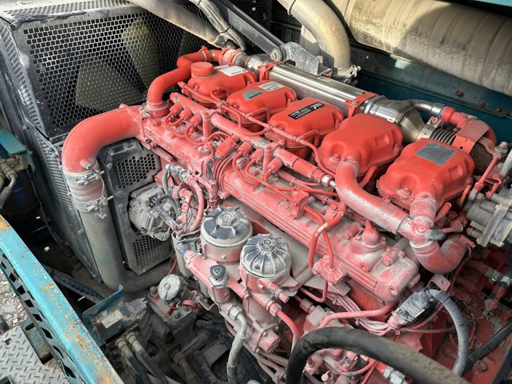 2014-powerscreen-premiertrak-400-image-48