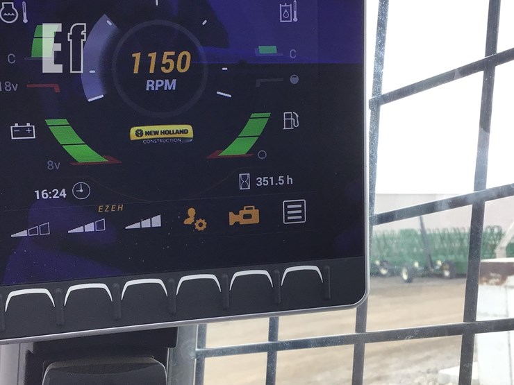 2023-new-holland-c337-image-14