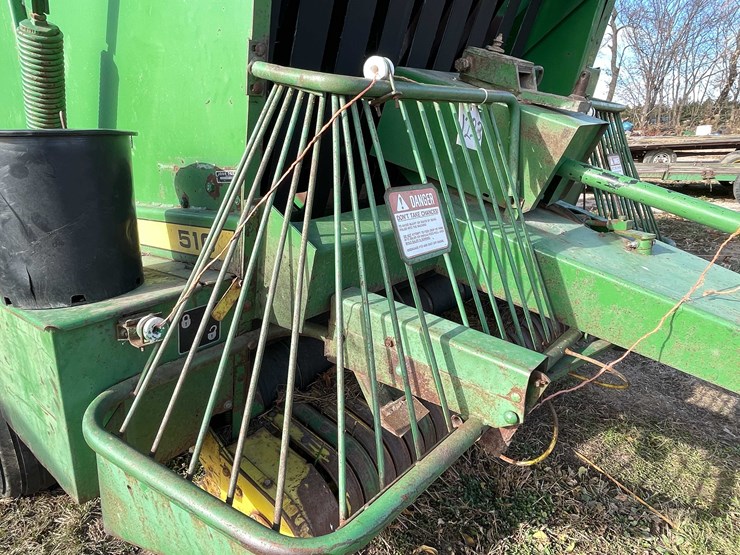 #3024-•-john-deere-5n-bailer-image-16
