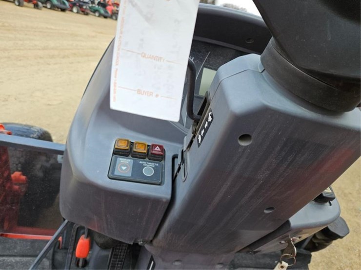 kubota-l4760-image-25