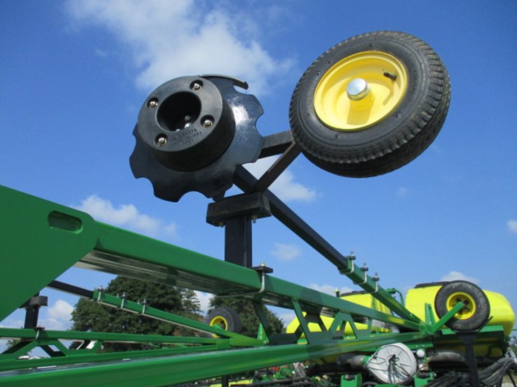 2016-john-deere-db60-image-82