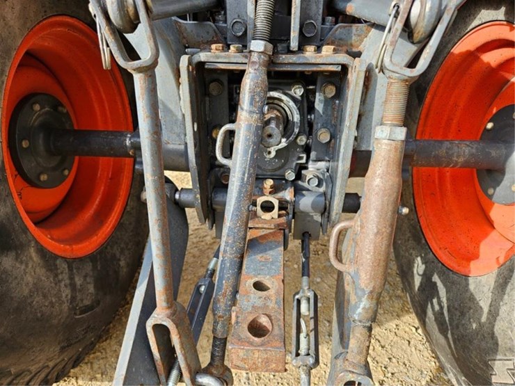 kubota-b7800-image-13