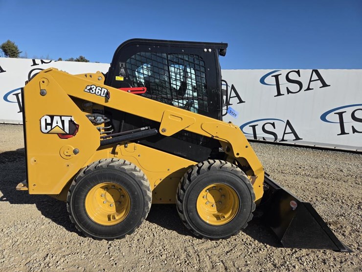 caterpillar-236d3-image-6