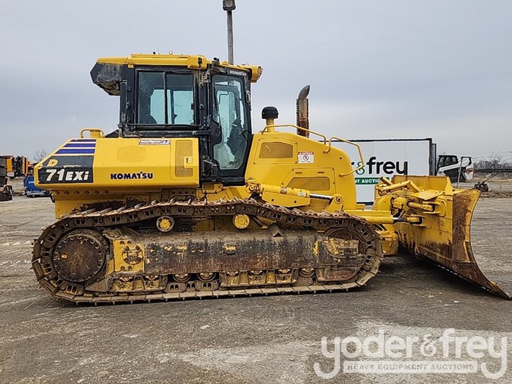 2021-komatsu-d71exi-24-image-7