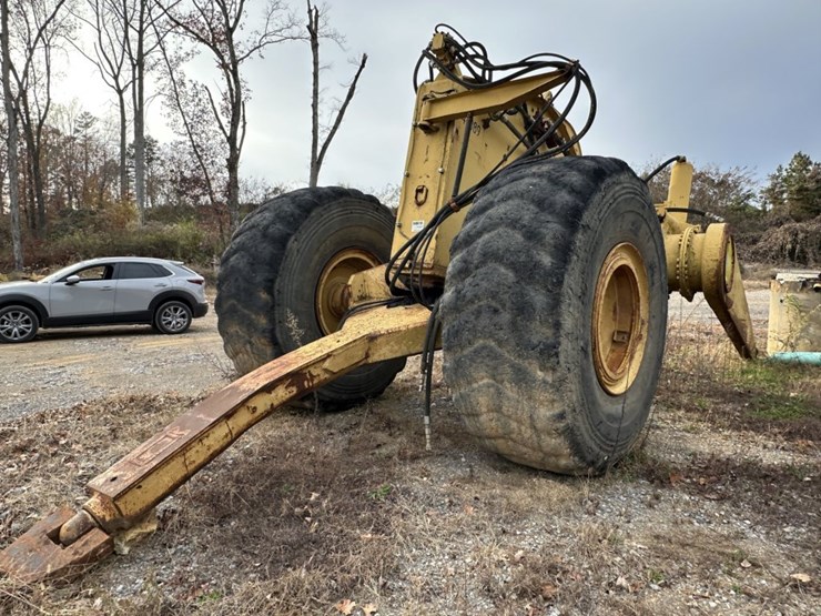 caterpillar-641-image-10