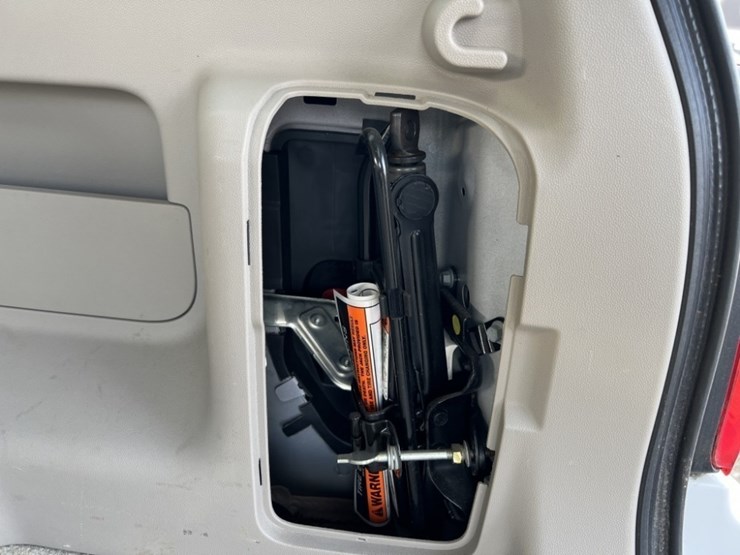 2008-ford-escape-hybrid-image-14