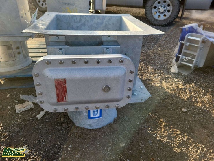 tri---metal-fans-image-2