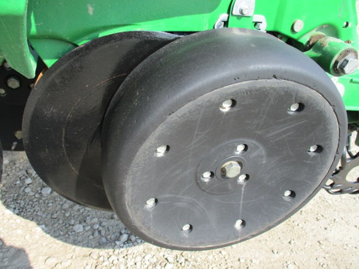 2016-john-deere-db60-image-85