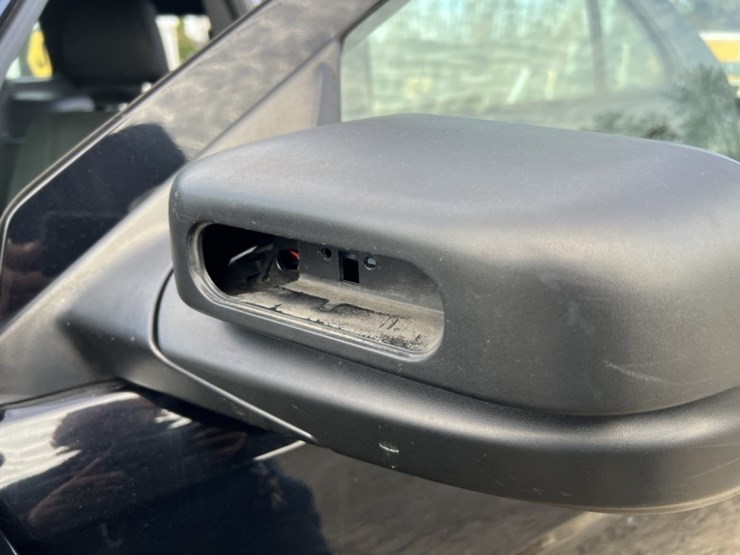 2017-ford-explorer-image-17