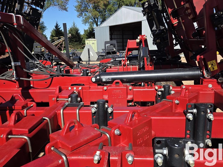 2023-salford-i2236-image-11