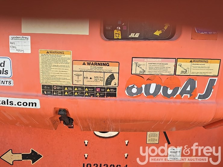 2014-jlg-600aj-image-102