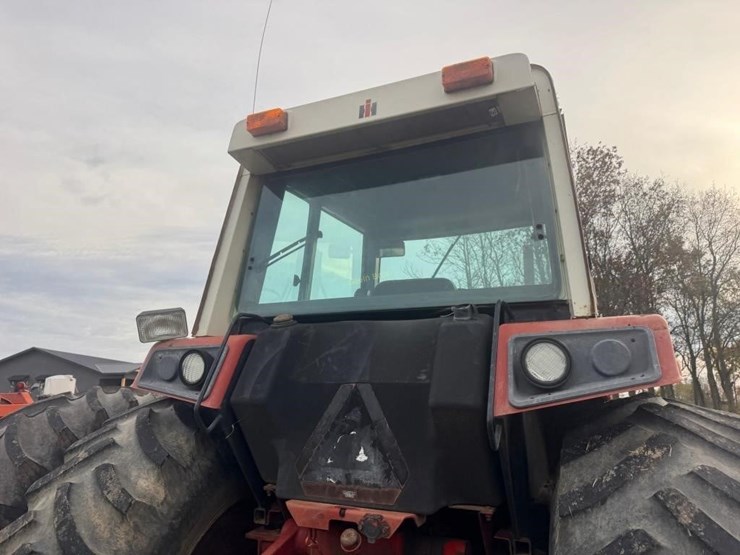 international-1586-image-12