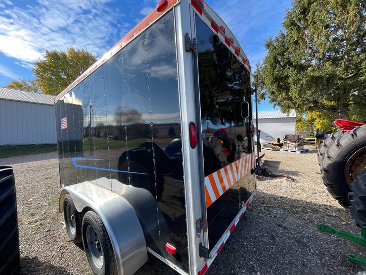 #3013-•-2007-12'-tandem-axle-aluminum-frame-enclosed-trailer-(no-title)-image-3