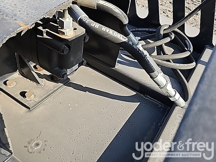 unused-jct-hd-brush-cutter-to-skidsteer-c/w-stump-jumper,-extra-blade-image-9