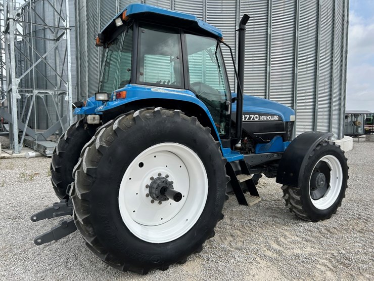 1994-new-holland-8770-image-3