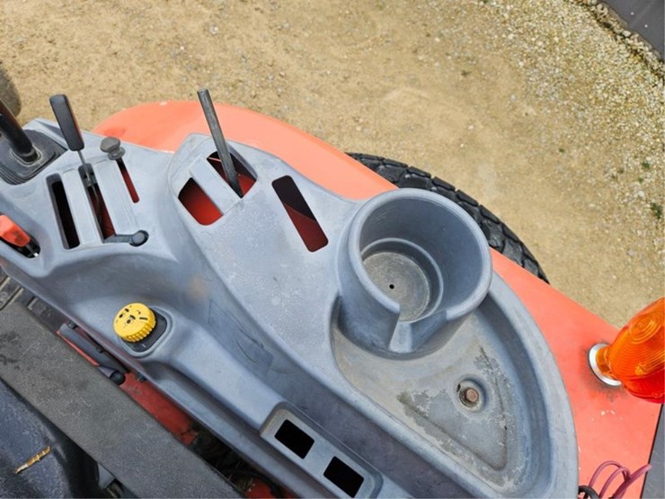 kubota-l4760-image-17