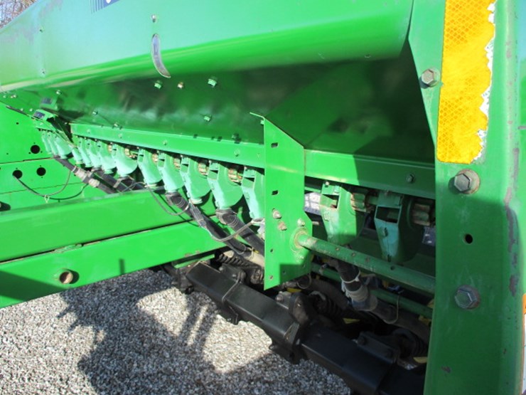 john-deere-750-image-52