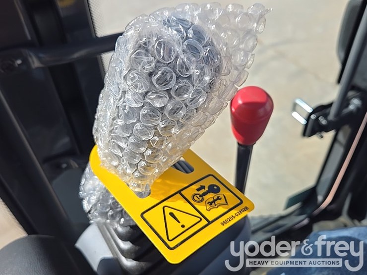 2024-develon-dx27z-7-image-44