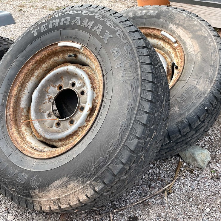 #3133 • (2) Steel Wheels and Tires