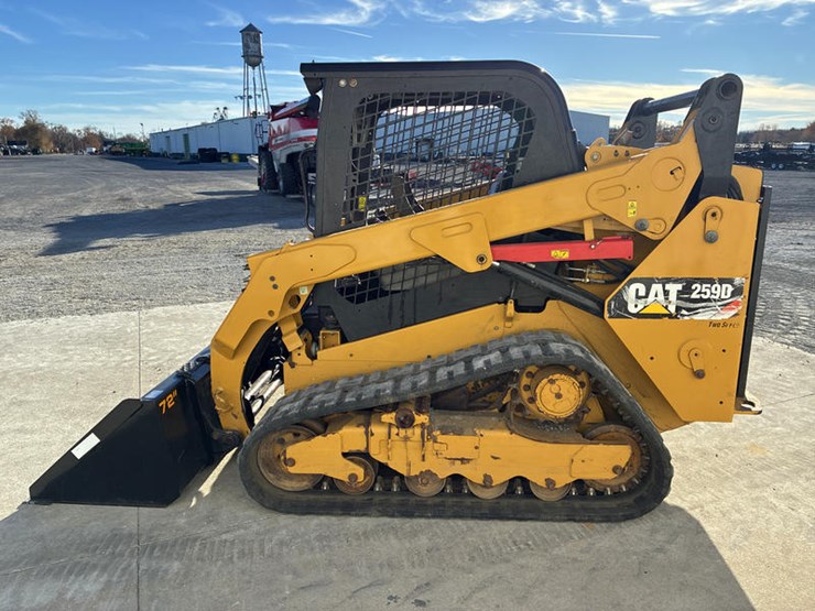 2018-caterpillar-259d-image-9