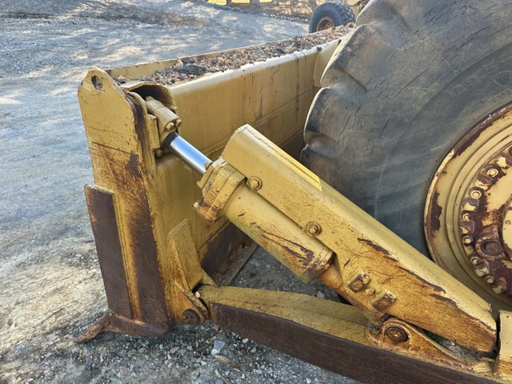 caterpillar-824b-image-10