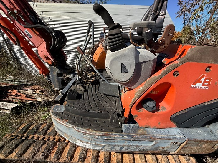 kubota-kx121-3-image-8