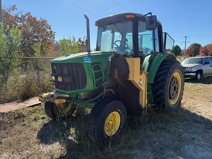 john-deere-6330-image-2