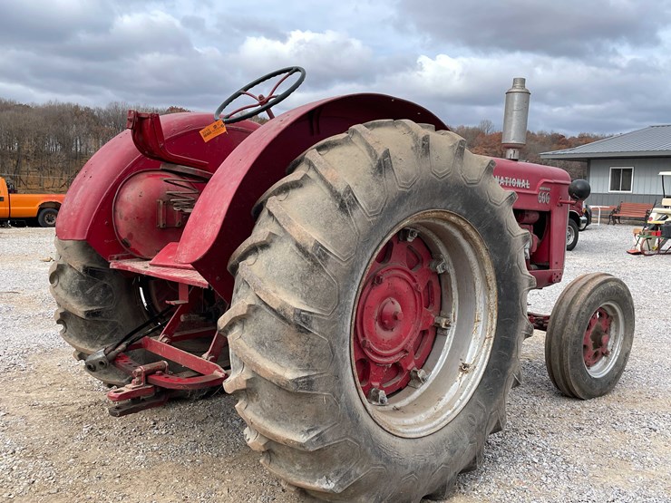 1956-international-600-image-5