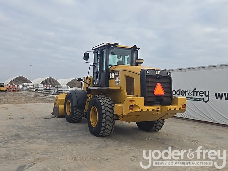 2014-caterpillar-938k-image-3