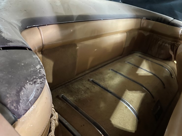 #3046-•-1989-maserati-tc-concertible-(no-title)-image-7