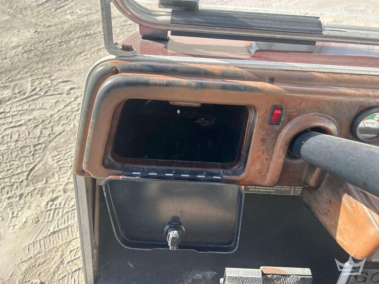 36-volt-club-cart-4-seater-image-7