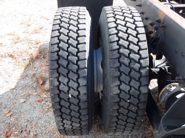 international-mv607-image-5