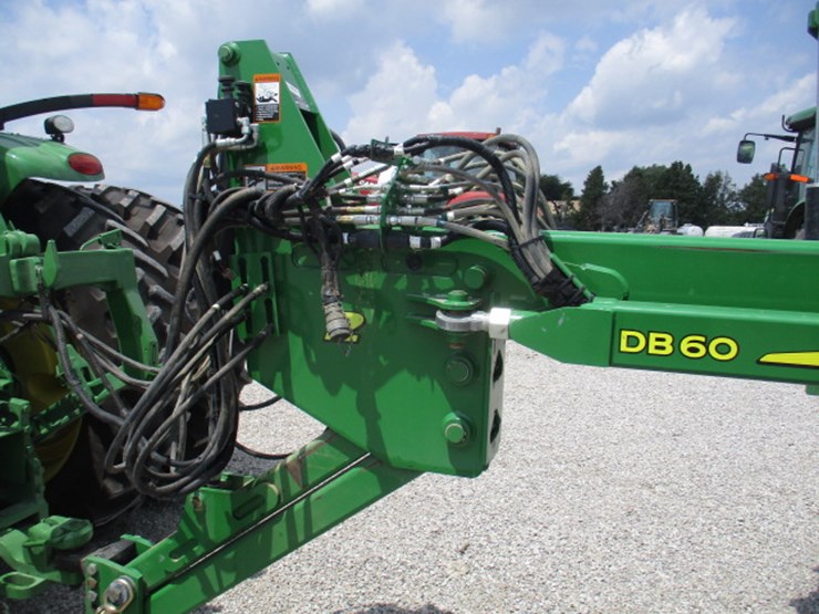 2016-john-deere-db60-image-119