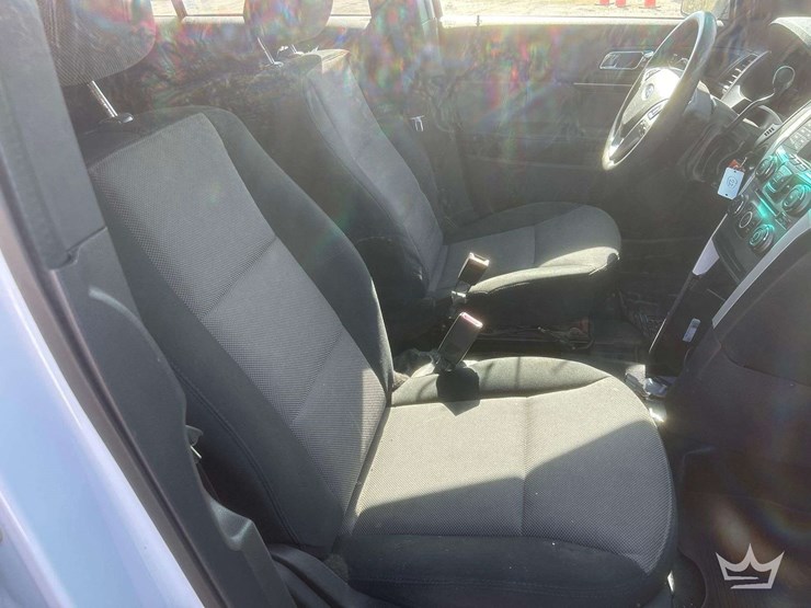 2015-ford-explorer-image-24