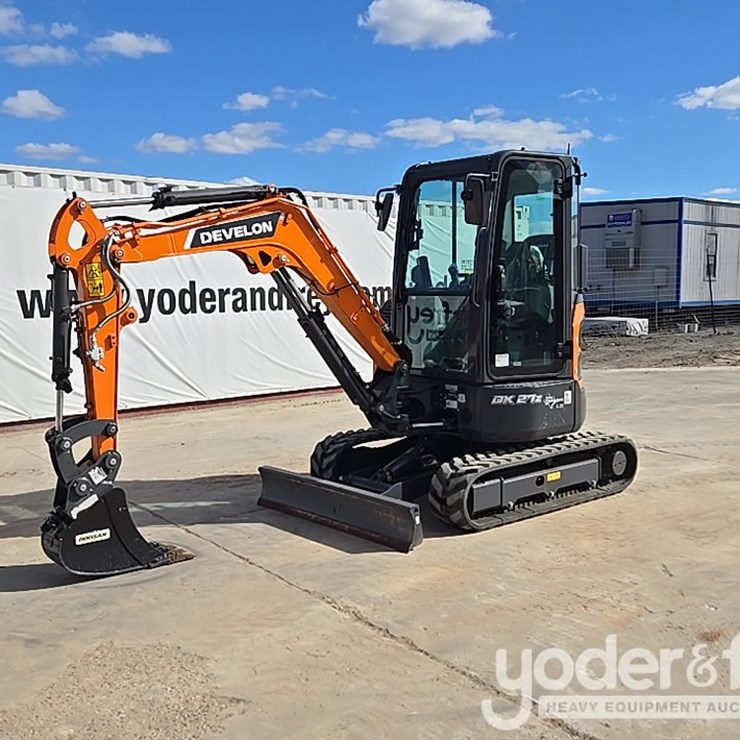 2024 DEVELON DX27Z-7