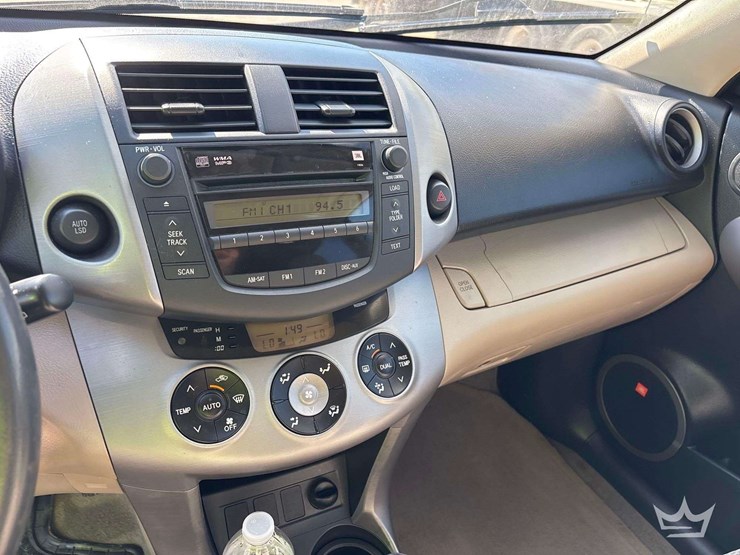 2008-toyota-rav4-image-14