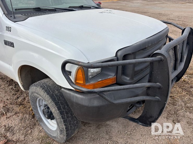 2000-ford-f350-image-43