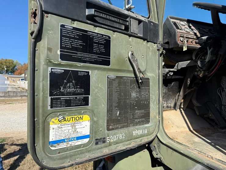 #22592-•-inop-1992-freightliner-t/a-daycab-truck-tractor-vin:-1fuymzyb1np520782-image-70