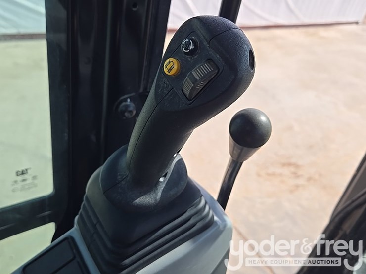 2021-caterpillar-306-cr-image-78