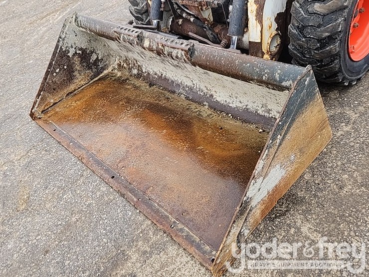 2018-bobcat-s570-image-12