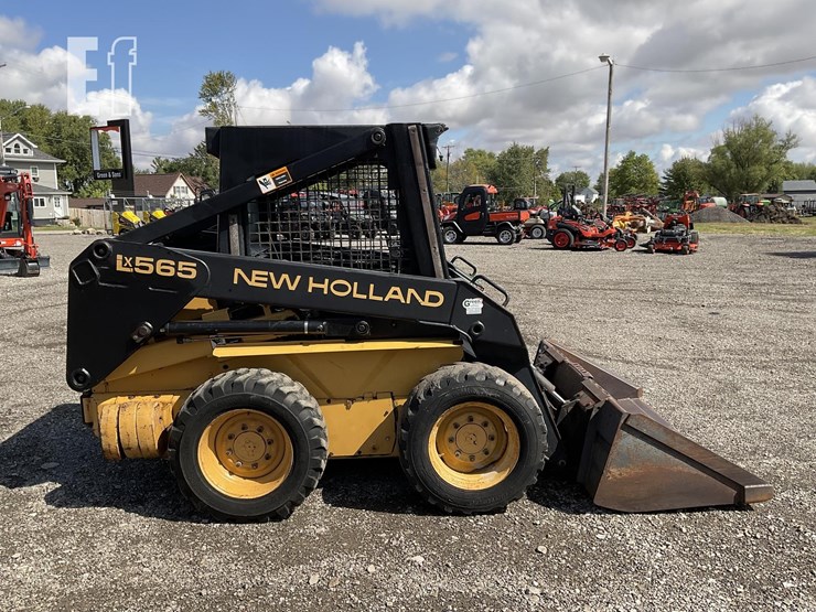 1998-new-holland-lx565-image-6