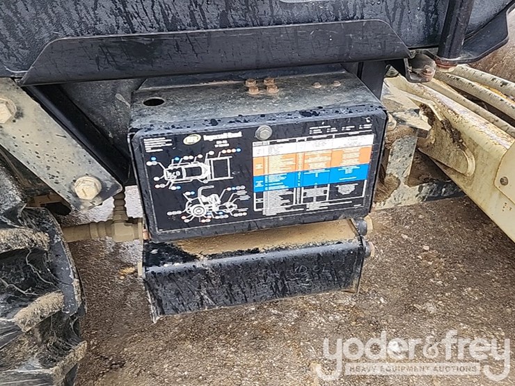 2007-volvo-sd45-image-12