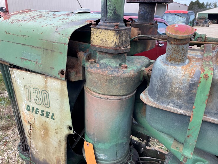 john-deere-730-image-12