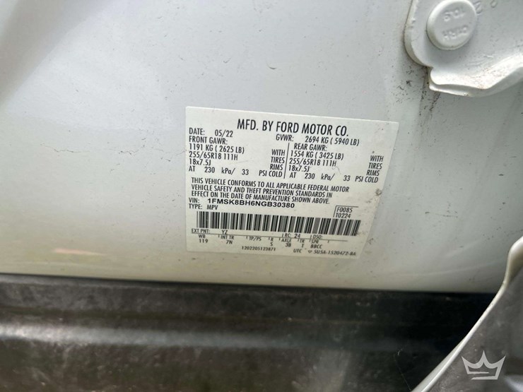 2022-ford-explorer-image-5