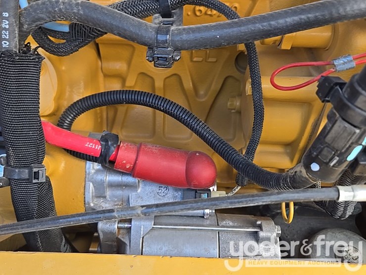 caterpillar-303-image-47