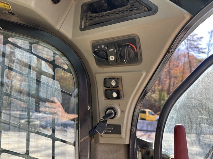 caterpillar-299d-image-31