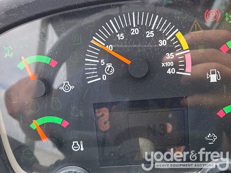 unused-jct-tree-puller-to-suit-skidsteer-image-115