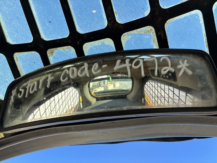 2018-caterpillar-259d-image-65