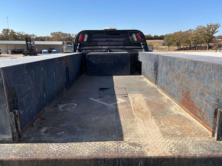 2013-ford-f450-image-21